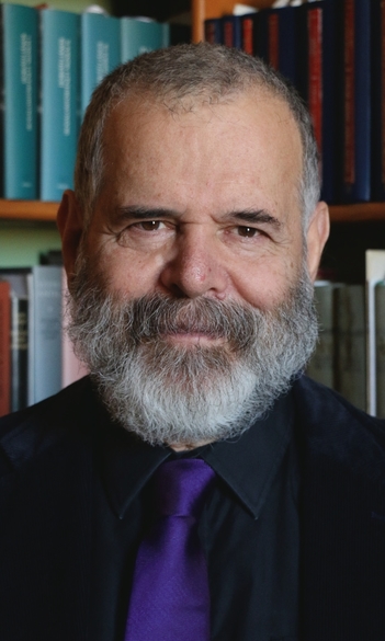Dr. Péter Dávidházi