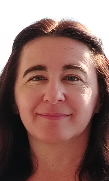 Dr. Katalin Szlukovényi